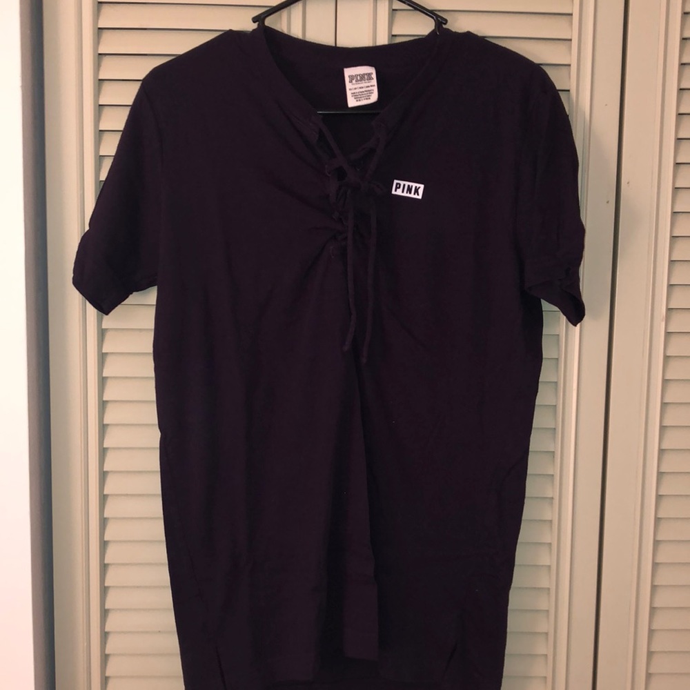 VS pink short sleeved t-shirt (purple)